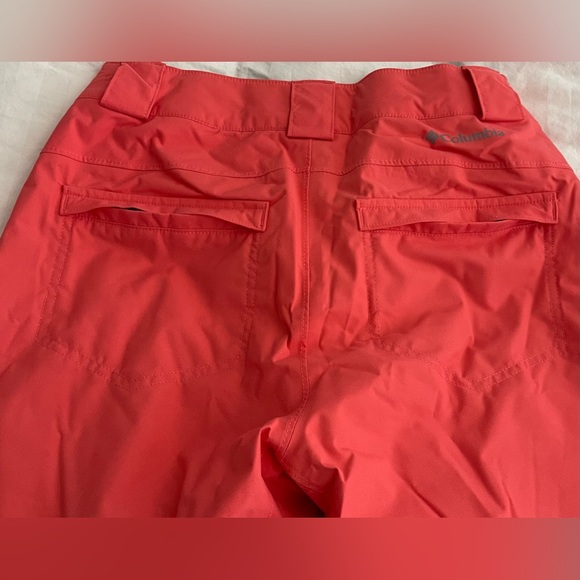 NWT Women’s Snowboard 🏂 Pants with Omni-Heat insulation - Picture 4 of 12